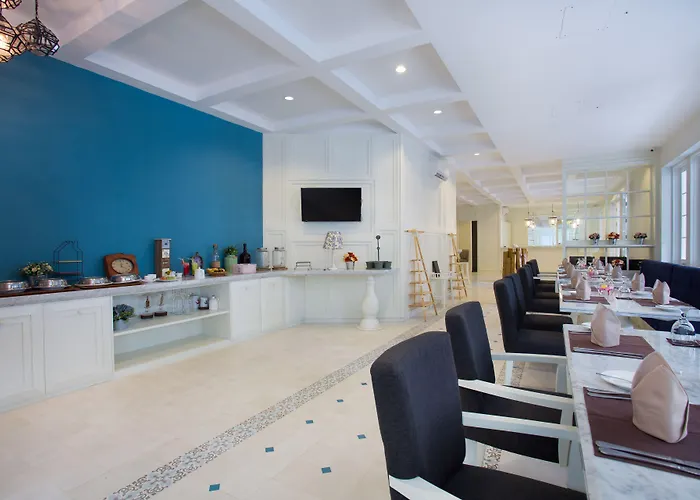 Amalfi Hotel Seminyak (Bali)