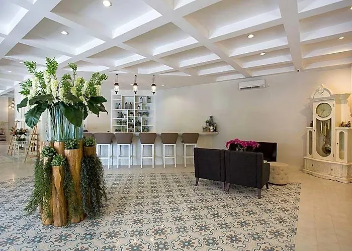 Hotel Amalfi Seminyak (Bali)