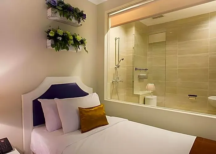 Amalfi Hotel Seminyak (Bali)